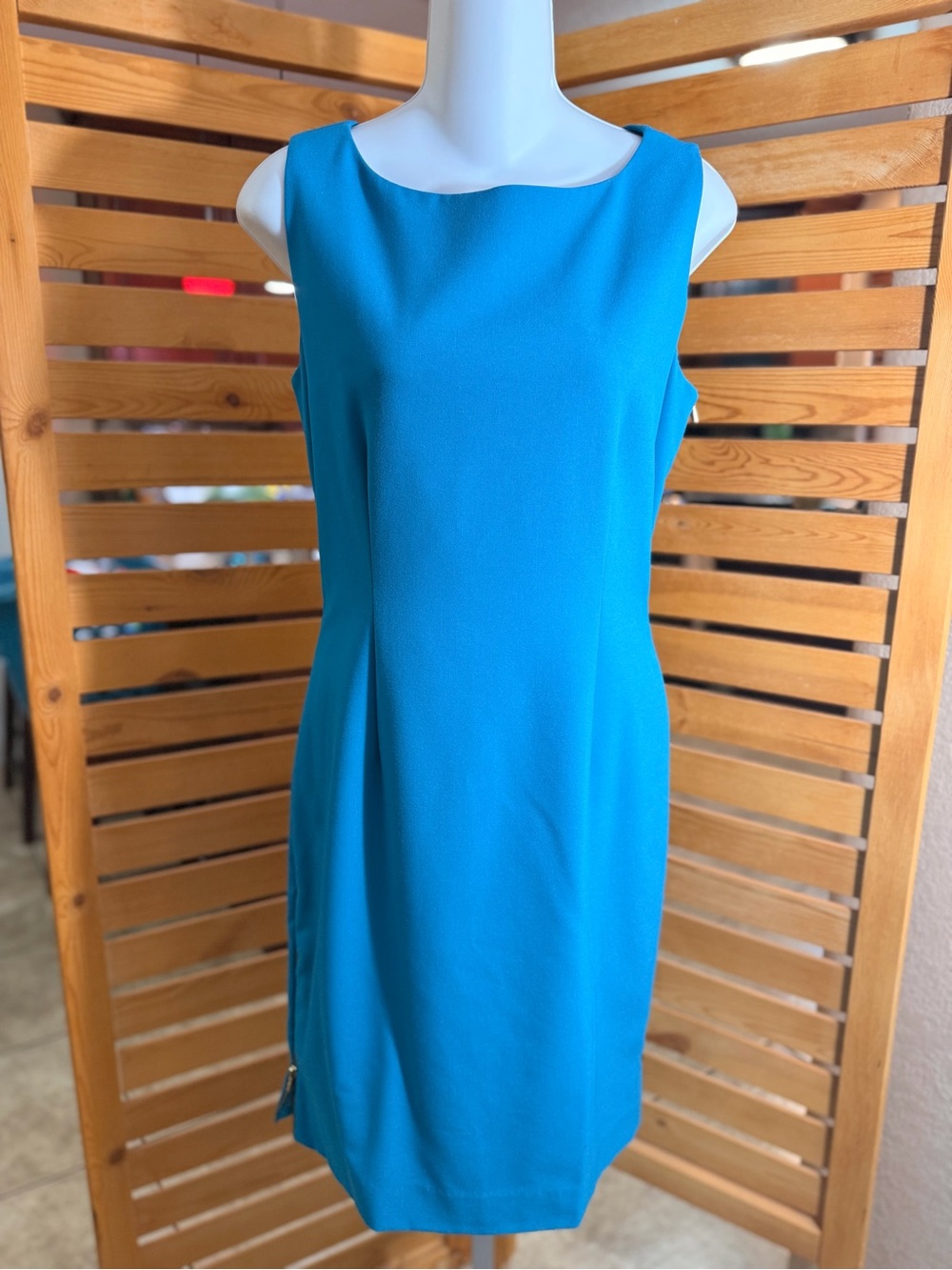 Calvin Klein Bright Teal Sleeveless Sheath Dress